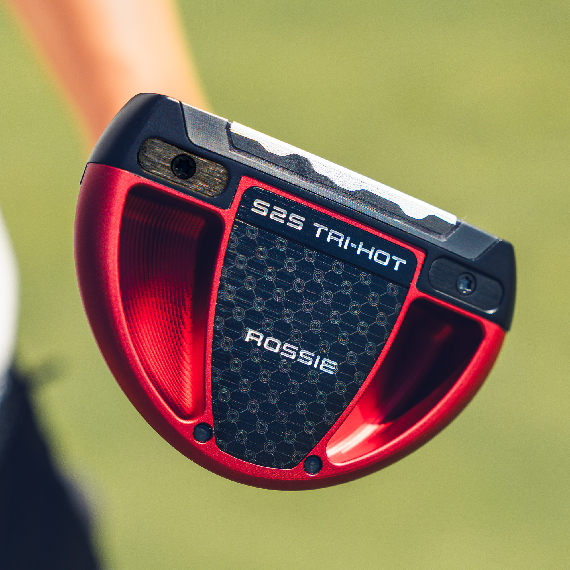 Odyssey Golf Announces New S2S Tri-Hot Putters